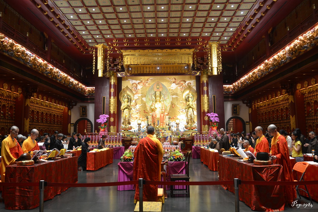 Buddha Tooth Relic Temple in Chinatown, Singapore.