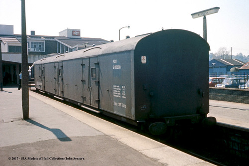 britishrail prototype brutecarryingvehicle pcv bcv guv e85000 npcs banbury oxfordshire train railway locomotive railroad mk1