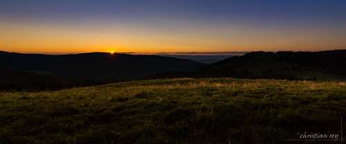 coucherdesoleil sunset gruyère lachia grossesclées panorama paysage landscape switzerland swiss montagnes mountain préalpes fribourgoises sony alpha 77 tokina 1116