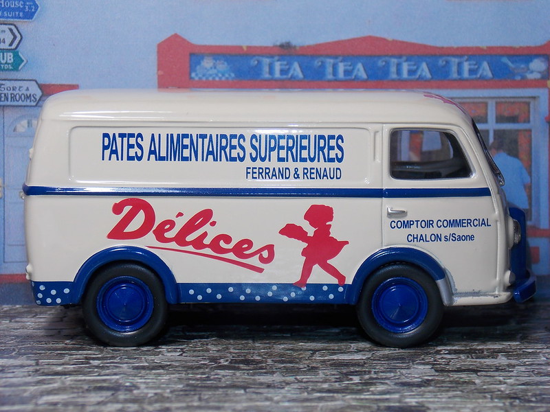 Peugeot D3A - Pates Delices - 1955