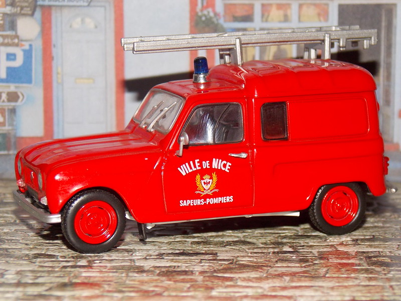 Renault 4 Fourgonnette – 1965 – Nice Pompiers