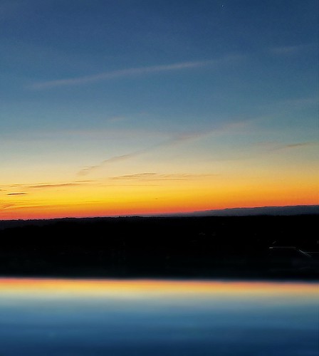 Sunrise by eagle1effi, <b>S7 Smartphone
ISO 200</b>
Richtung Pfrondorf
Göppingen
<i>
ppc
toolwiz
reflections</i>sunrise s7