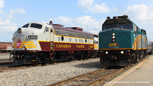 viarailcanada via f40ph3 6440 passenger canadianpacific cp fp9a 1401 diesel smithsfalls ontario canada train railway locomotive railroad