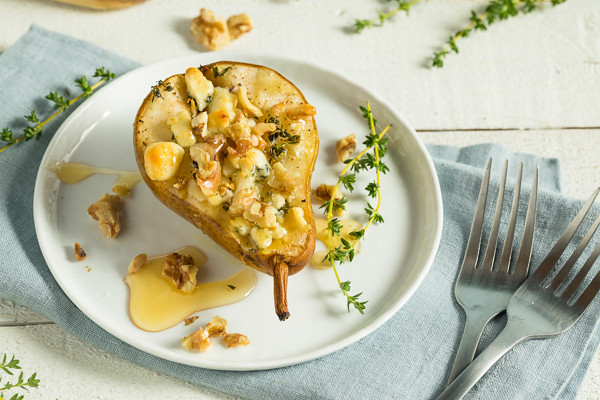 Homemade Baked Pears with Blue Cheese