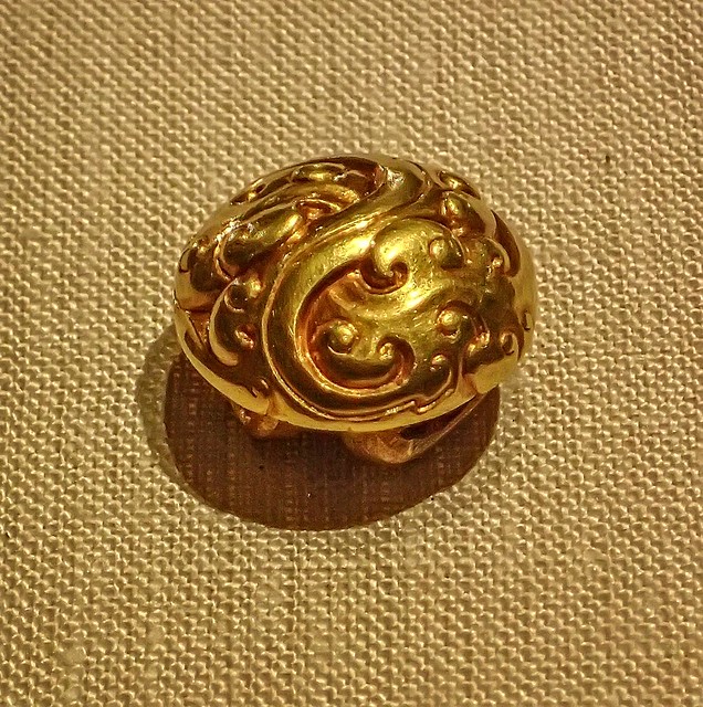 Gold Harness Button from the tomb of Emperor Qin Shihuang Qin Dynasty China 221-206 BCE