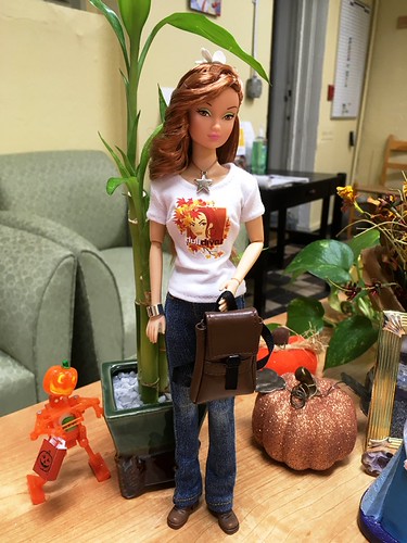 My desk has already been decorated for Fall. Now if the weather would just cooperate!