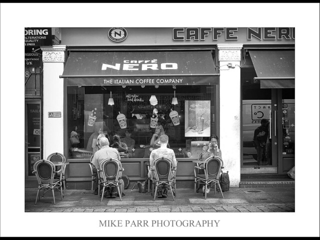 Caffè Nero, Exeter, Devon.        #DevonStreetPhotography.