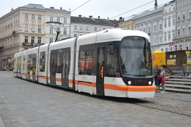 Linz AG Tram 010 - Linz