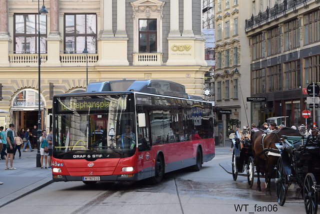 Bus 8449 Vienna