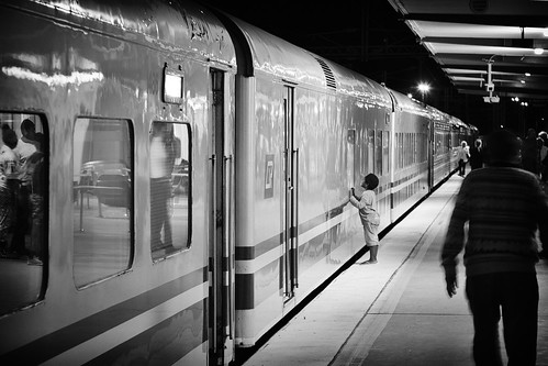qr queenslandrail sunlander rockhampton people night monochrome blackwhite travel tourist train traveltrain