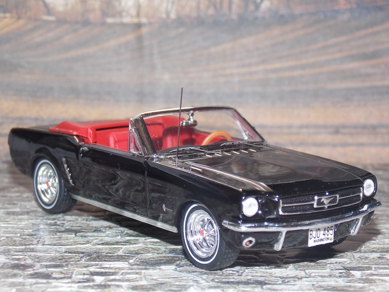 Ford Mustang Convertible - 1965