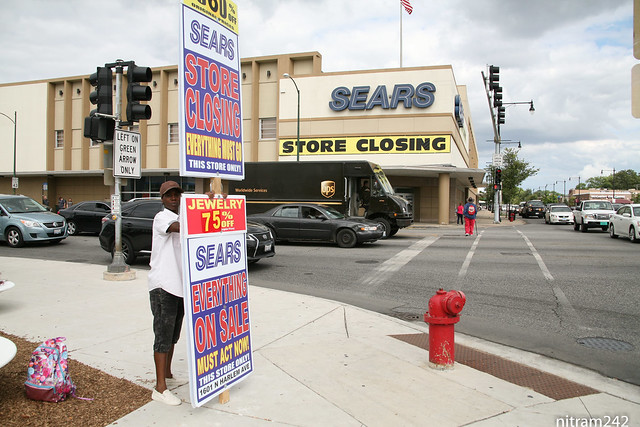 Sears Closing Harlem North Avenue