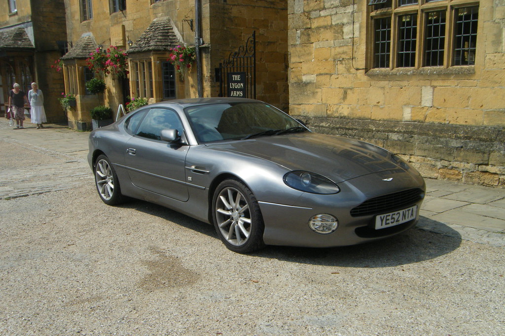 Image of 2002 Aston Martin DB7
