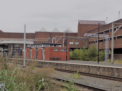 Chase line electrification at Walsall | by Simon C-S