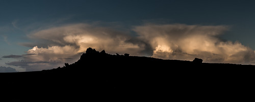 overowlertor hathersagemoor silhouette cloudscape clouds cumulousclouds evening derbyshire weather