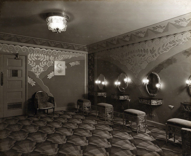 Powder room at the Paramount Theatre, Newcastle