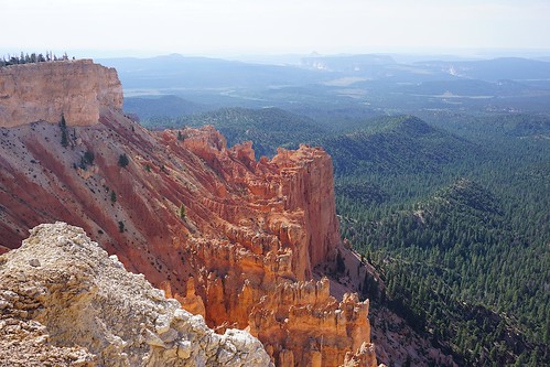 Looking down from Yovimpa Point, Bryce Canyon National Park, Utah