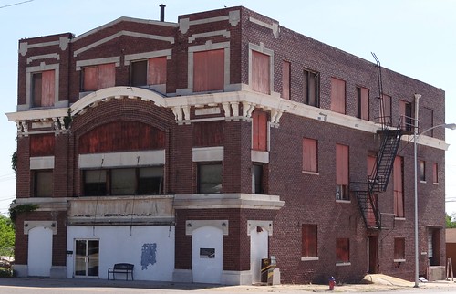oklahoma nowata theater abandoned