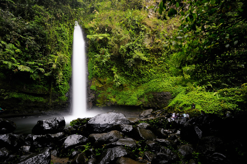 Sawer waterfall has a distinctive view, the lush forest and fresh air. This hidden waterfall is 2km from the entrance...