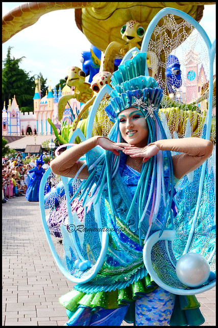 Disney Stars On Parade