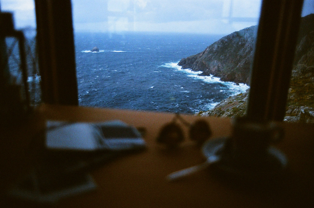На виднеющемся море. Море видно из окна афоризмы.