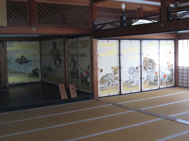 拝堂の襖絵 Hai-dō no fusuma-e Worship Hall's sliding door paintings