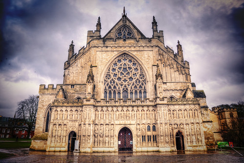 hdr exetercathedral winter housesofworship cathedral city devon moody lomo feelthewrath 32365 365daysof2017 365project 365the2017edition cathedralofstpeter cobbles