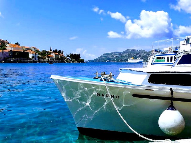 Boat to Dubrovnik.