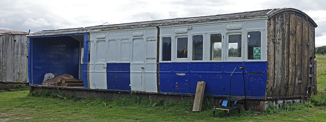 RD15880.  Old Carriage Body.