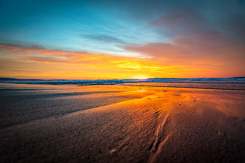 Shoalhaven Heads Beach by Andy Hutchinson, How about a blast of golden south coast sunrise light to get the day off to a good start? Seven Mile