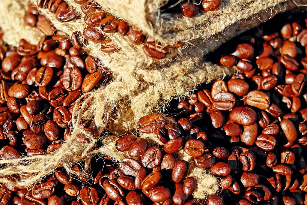 Source: wallboat.com/coffee-beans/
This is a free image you can use it.More free Images @ wallboat.com All images are Public Domain/Free and you can use any where for any purpose without any permission.Even you can use for commercial purpose.
#coffee #caffeine #beans #freephotos #freeimages #commoncreative #images #royalty free #hd #wallpaper #food #drink #eat #healthy #tea #fresh