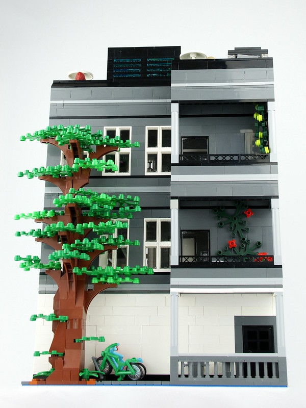 Lego Modular Building: Microsoft Store