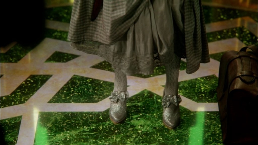 Silver Shoes of Oz