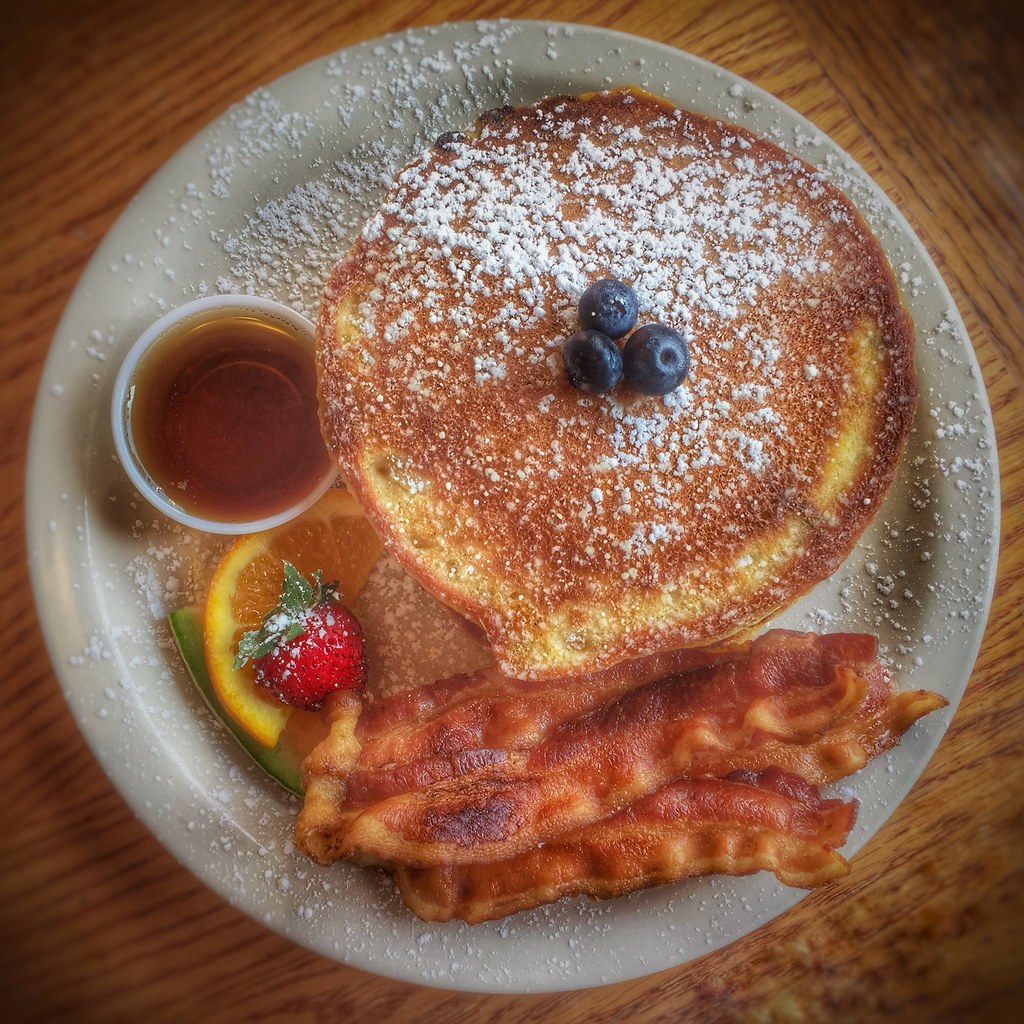 Pancakes And Bacon Farmhouse Cafe Lake Placid Ny Flickr