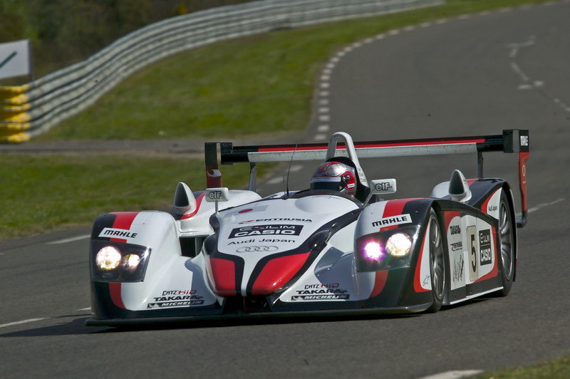 Audi R8 – 24 Hs Le Mans 2004