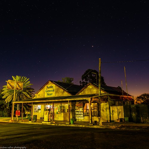 night nightscape stars starscape long exposure darling downs nobby shop store