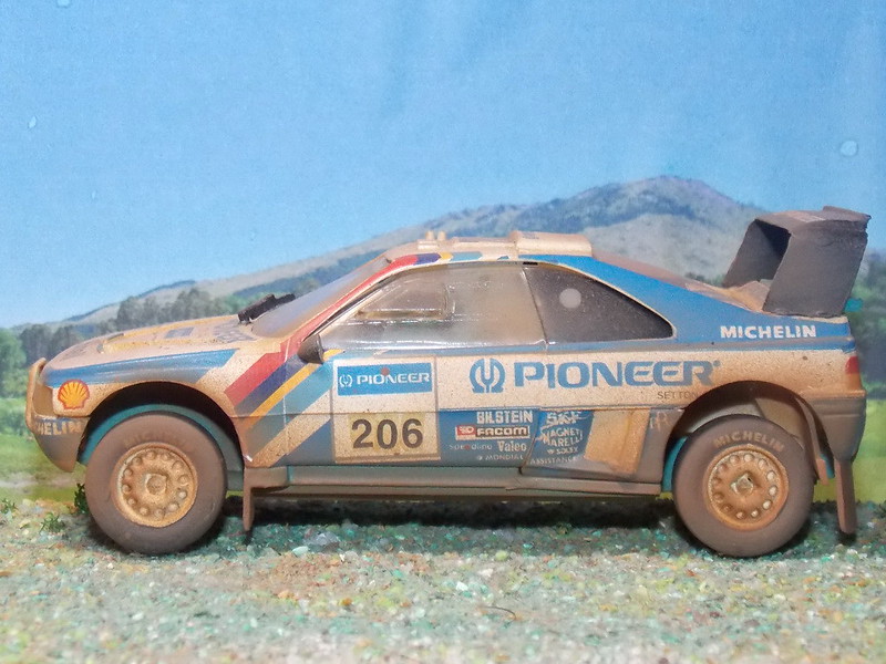 Peugeot 405 Turbo 16 – Dakar 1989