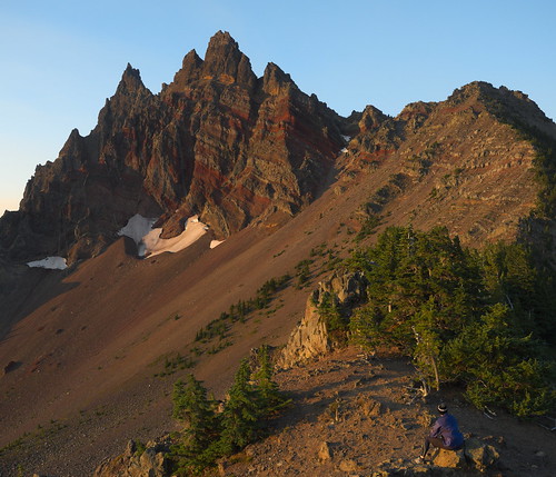 oregon or solar eclipse hiking travels george three fingered jack mountain sunrise porcupine rock pacific crest trail pct