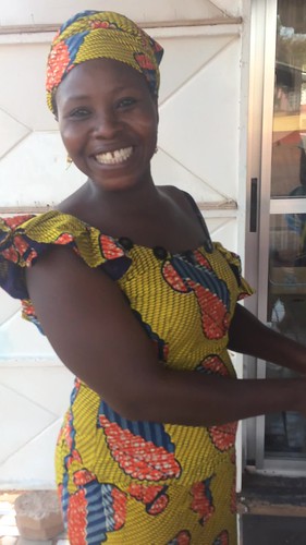 happiness joy ghana africa tamale hairdresser gift