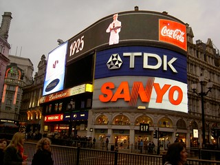 Piccadilly Circus (London) | WIKI-LINK: en.wikipedia.org/wik… | Flickr