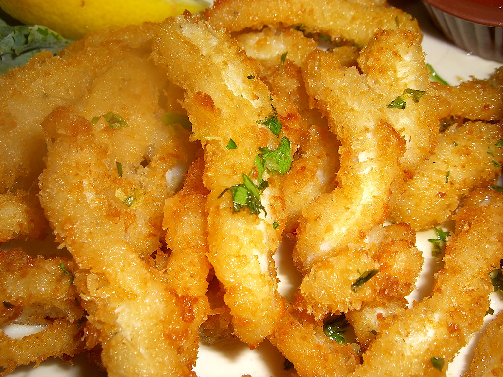 Delicious Calamari | Harbor Lights cheftami.blogspot.com/ | taminsea ...