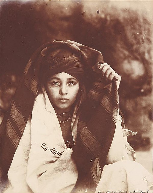 Young girl from Beni Ferah, By Emile Frelon