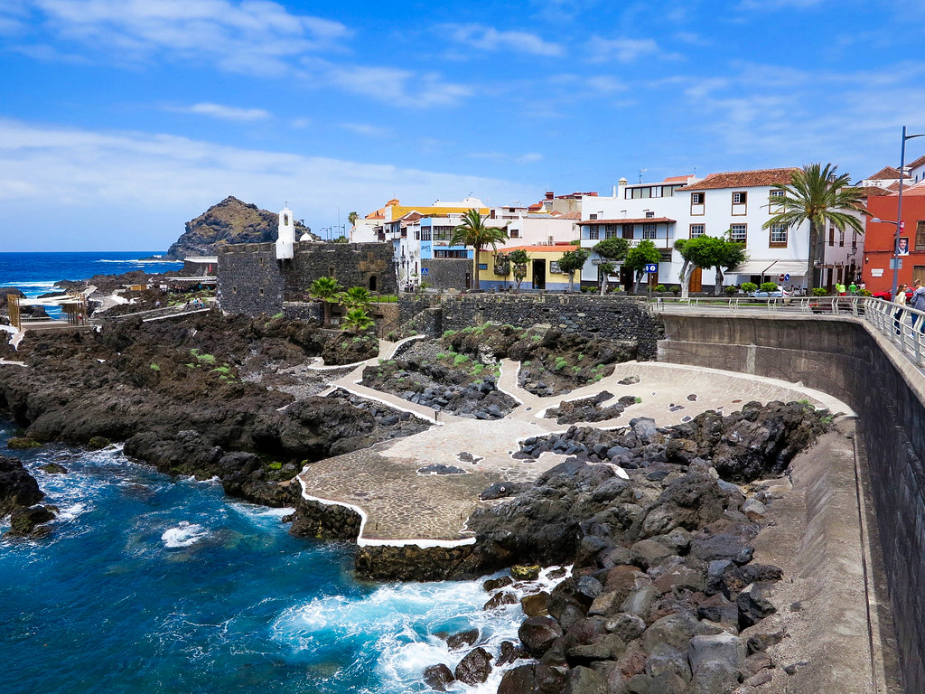 Garachico y las piscina naturales de El Caletón
