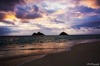 Lanikai Purple Sunrise  -------------------------------------------------------------- #ac13photography #aloha #amazing #beachlife #fitness #gohawaii #hawaii #hawaiian #hawaiistagram #hiking #hilife #honolulu #instagood #islandlife #lanikai #lifegetsbette