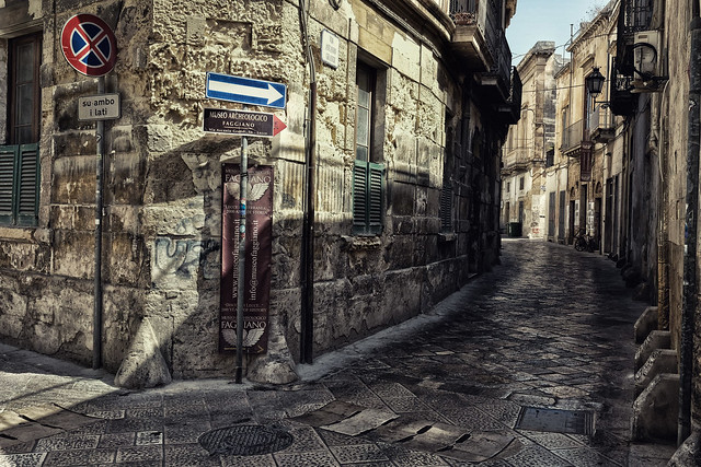 Lecce street