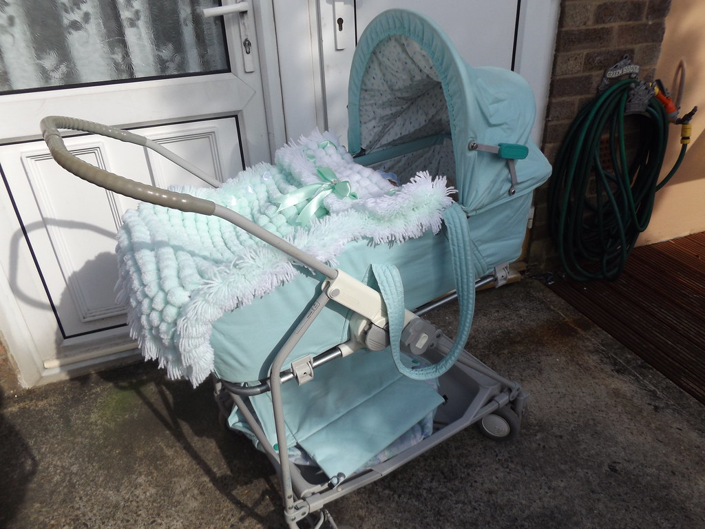 old mothercare pushchairs