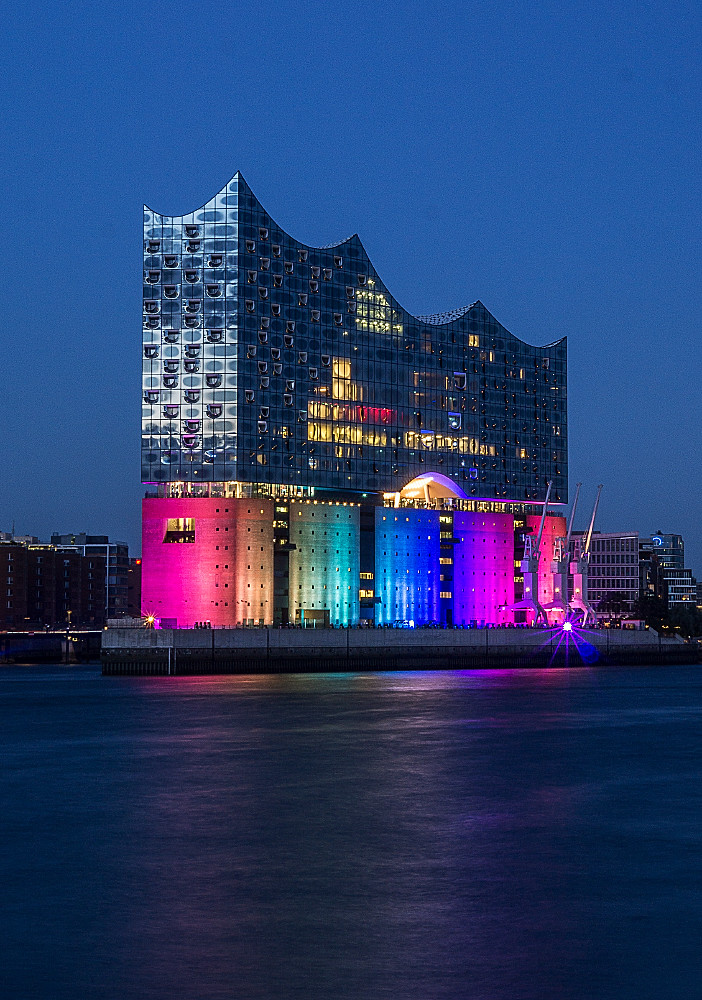 CSD Hamburg leuchtet