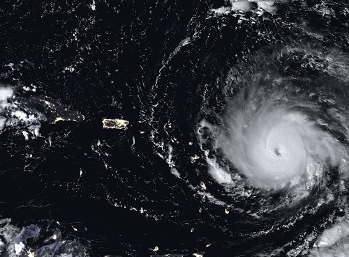 El ojo del huracán Irma pasa sobre Islas Vírgenes Británicas como categoría 5