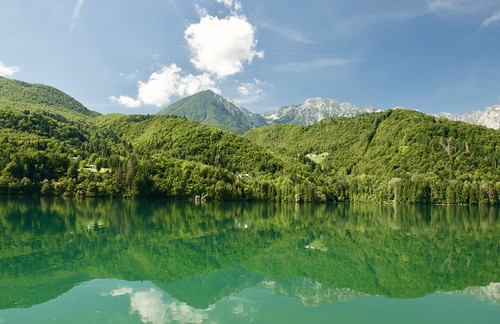 italia landcape lake view