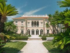Ephrussi de Rothschild Villa rear facade